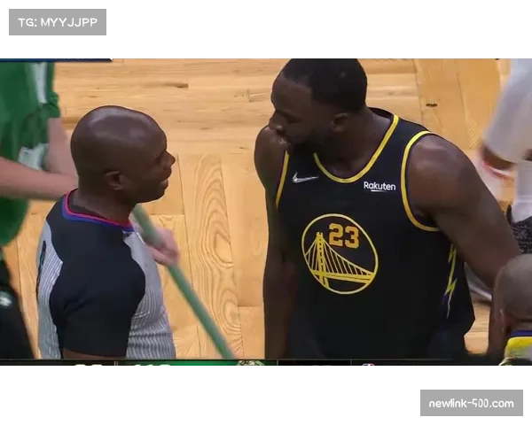 庆祝自由与裁判尺度平衡 黄牌警告是否成为冲突导火索